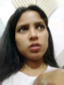 Snapshot of Anshika1431 chatting on 11/18/25, 03:59 Anshika1431 online show from 11/18/25, 03:59