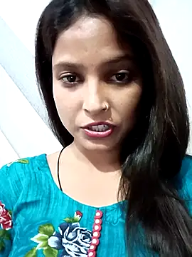 Snapshot of Anshika1431 chatting on 10/23/25, 10:58 Anshika1431 online show from 10/23/25, 10:58