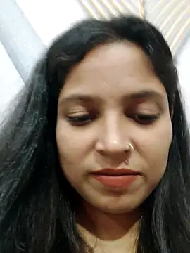 Snapshot of Anshika1431 chatting on 10/31/25, 05:37 Anshika1431 online show from 10/31/25, 05:37