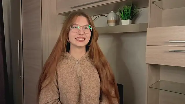 RachelColli online show from 11/02/25, 01:49