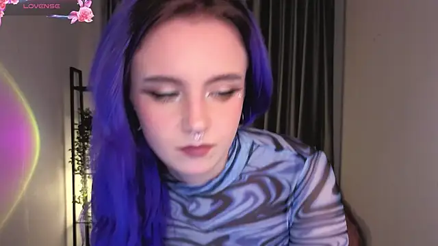 AleksaDivine online show from 10/17/25, 09:05