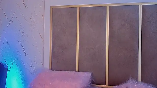 Elizabeth bennett 6 online show from 11/13/25, 12:09