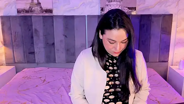 Snapshot of Elizabeth_bennett_6 chatting on 01/08/26, 10:54 Elizabeth bennett 6 online show from 01/08/26, 10:54