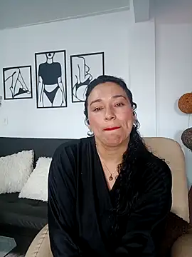 Elizabeth bennett 6 online show from 03/25/26, 05:56