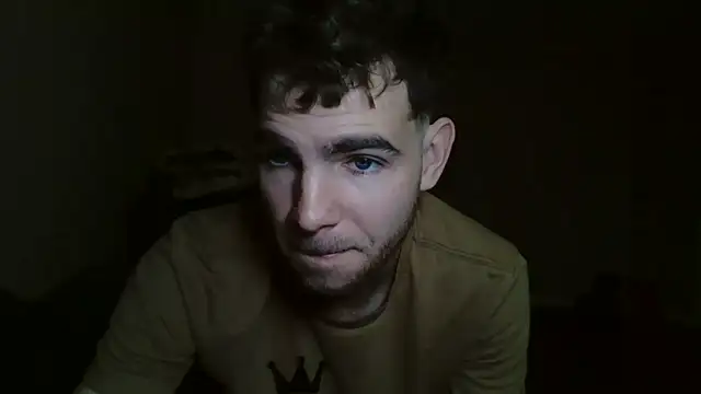 Snapshot of TyKindaNasty chatting on 04/08/26, 03:35 TyKindaNasty online show from 04/08/26, 03:35