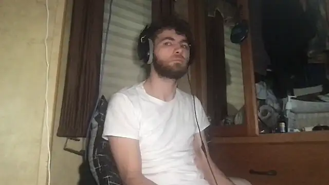 Snapshot of TyKindaNasty chatting on 02/26/26, 05:35 TyKindaNasty online show from 02/26/26, 05:35