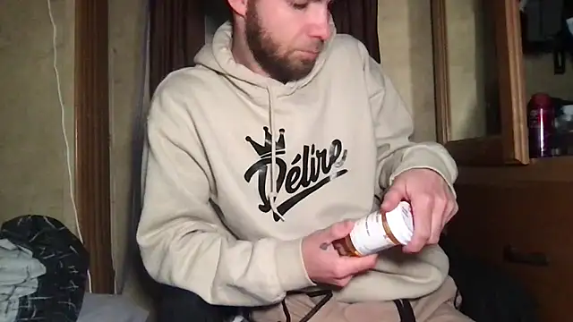 Snapshot of TyKindaNasty chatting on 02/16/26, 04:16 TyKindaNasty online show from 02/16/26, 04:16