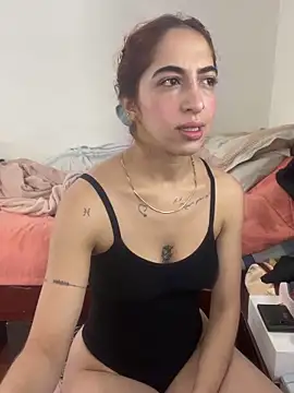 MariamGray1 online show from 05/27/26, 10:00