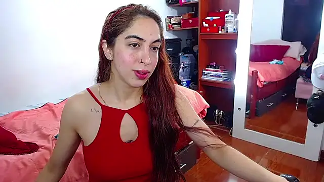 Snapshot of MariamGray1 chatting on 06/20/26, 10:42 MariamGray1 online show from 06/20/26, 10:42