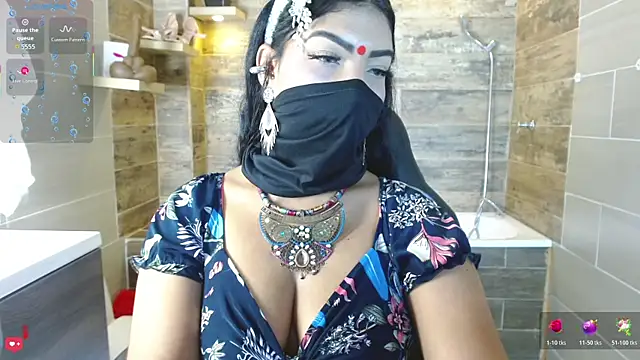 Iniya Parul online show from 03/30/26, 02:51