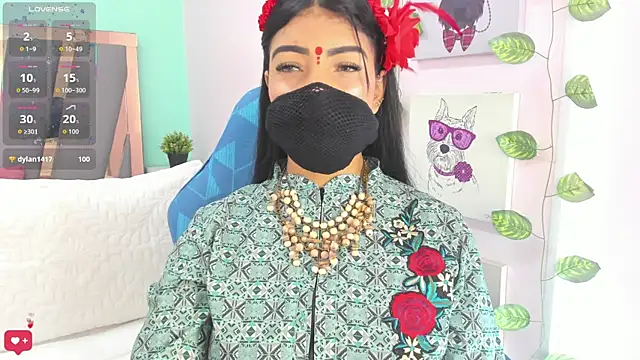 Iniya Parul online show from 05/25/26, 02:49