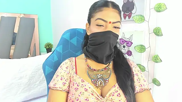 Iniya Parul online show from 06/09/26, 02:07