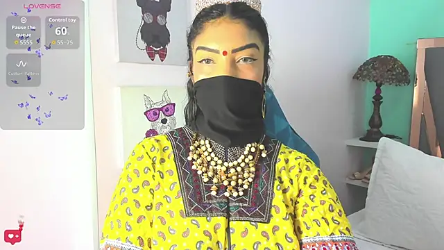 Iniya Parul online show from 02/05/26, 01:51