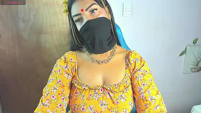 Iniya Parul online show from 04/22/26, 01:51