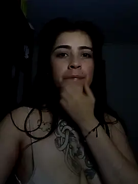 adri gomez1 online show from 11/15/25, 08:18