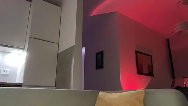 kira yoshika9e online show from 03/09/26, 09:07