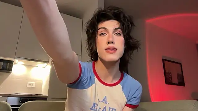 kira yoshika9e online show from 03/14/26, 09:10