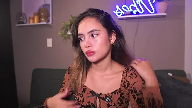 adahara miller17 online show from 11/16/25, 11:30