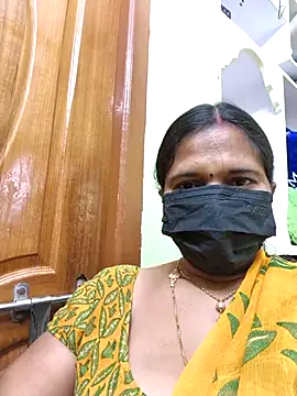 hot-telugu-queen online show from 01/10/26, 04:08