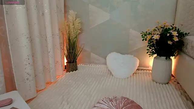 Merry  Star online show from 11/04/25, 06:11