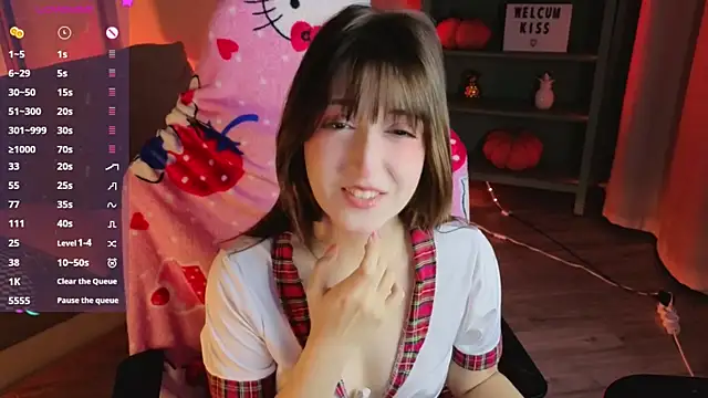 Soffi Toffi online show from 12/05/25, 03:21