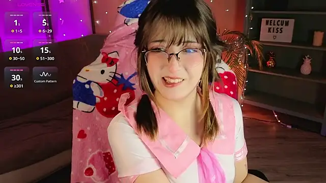 Snapshot of Soffi_Toffi chatting on 02/10/26, 03:22 Soffi Toffi online show from 02/10/26, 03:22