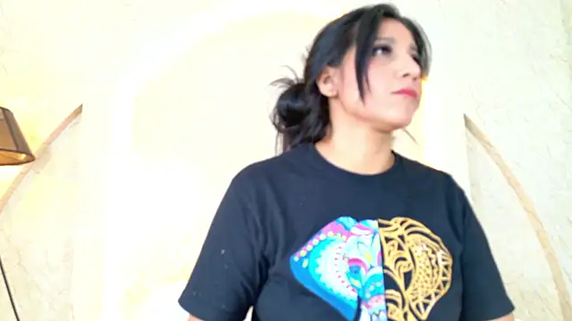 Snapshot of Antonella_Russo1 chatting on 07/03/26, 01:28 Antonella Russo1 online show from 07/03/26, 01:28