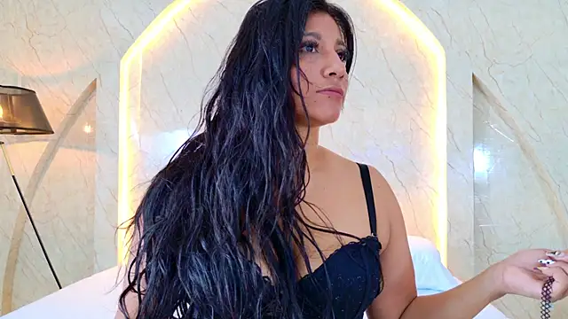 Snapshot of Antonella_Russo1 chatting on 07/08/26, 01:23 Antonella Russo1 online show from 07/08/26, 01:23