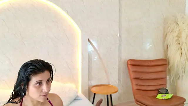 Antonella Russo1 online show from 04/10/26, 01:07