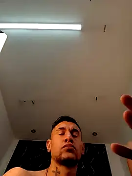 Stormandloganxxx online show from 10/28/25, 02:27