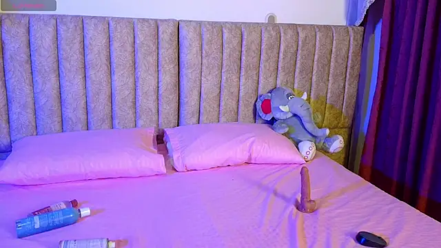 LittleStar SM online show from 11/10/25, 04:28