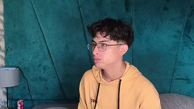 Aaron Eze online show from 03/15/26, 12:56