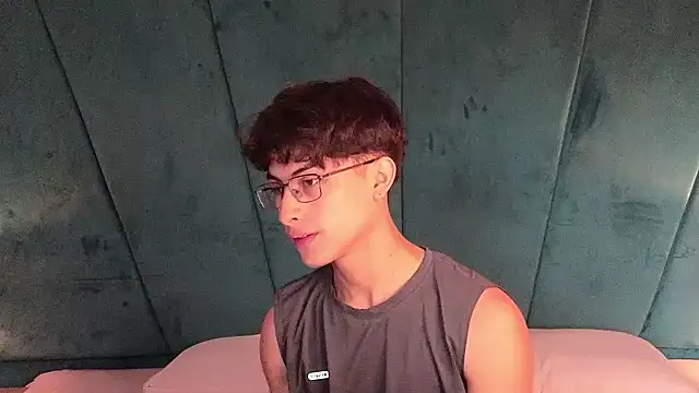 Aaron Eze online show from 02/24/26, 08:10