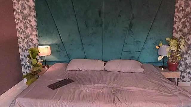 Aaron Eze online show from 03/14/26, 12:22