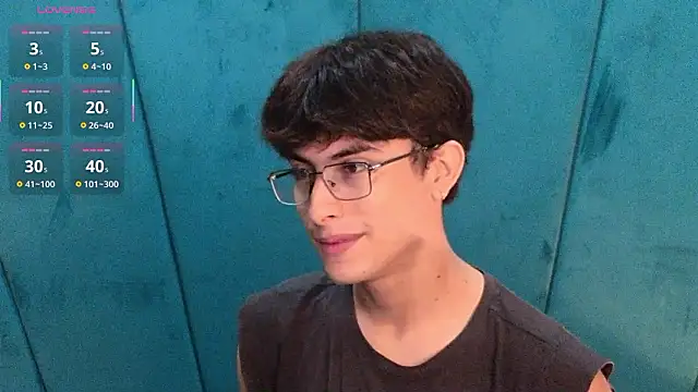 Aaron Eze online show from 02/01/26, 09:13