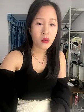 littlesluttycat online show from 11/29/25, 04:18