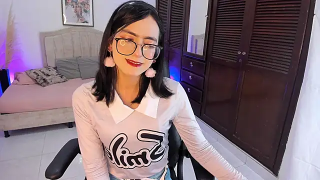 Noah Cherry online show from 11/07/25, 05:56