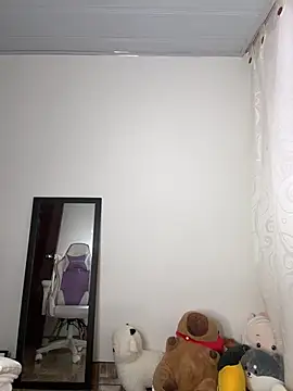 Snapshot of Midori_rosse chatting on 05/27/26, 09:33 Midori rosse online show from 05/27/26, 09:33