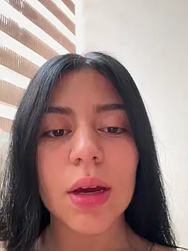 Midori rosse online show from 02/11/26, 07:36