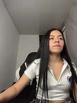 Snapshot of Midori_rosse chatting on 06/19/26, 11:42 Midori rosse online show from 06/19/26, 11:42