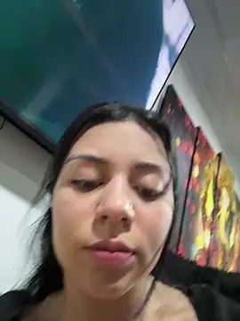 Snapshot of Midori_rosse chatting on 06/07/26, 01:33 Midori rosse online show from 06/07/26, 01:33