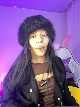 Snapshot of Midori_rosse chatting on 04/22/26, 01:34 Midori rosse online show from 04/22/26, 01:34