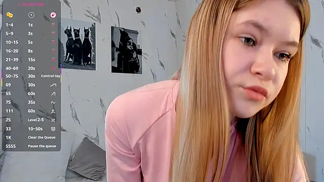 SophieRayne online show from 02/22/26, 09:11