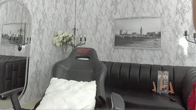 AlexandraMilff online show from 02/10/26, 03:49