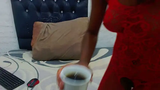 Snapshot of DaisyGirlxx chatting on 11/28/25, 08:58 DaisyGirlxx online show from 11/28/25, 08:58