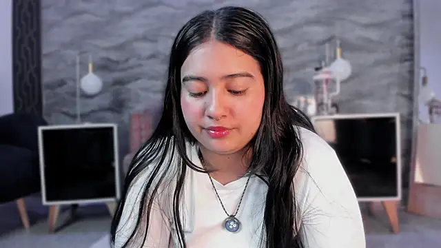 lilithst  online show from 11/04/25, 09:07