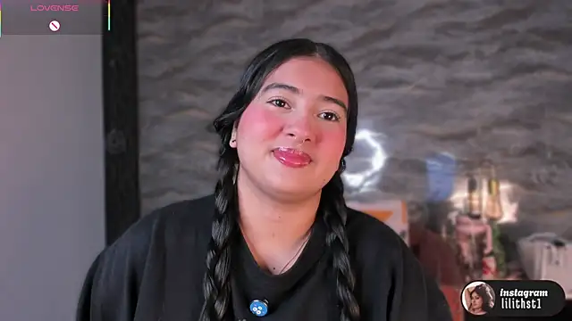 lilithst  online show from 01/10/26, 07:31