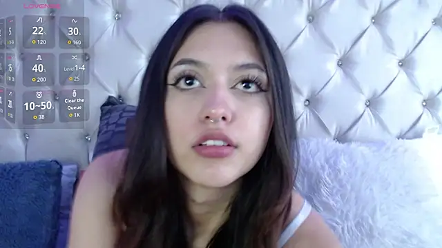 Miss dakota26 online show from 11/24/25, 08:09