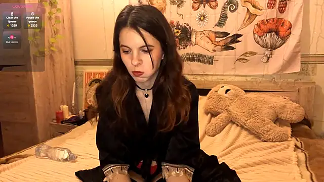 KiraVelora online show from 11/27/25, 03:23