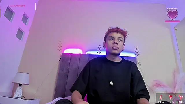 Xavier Fox    online show from 02/13/26, 07:58